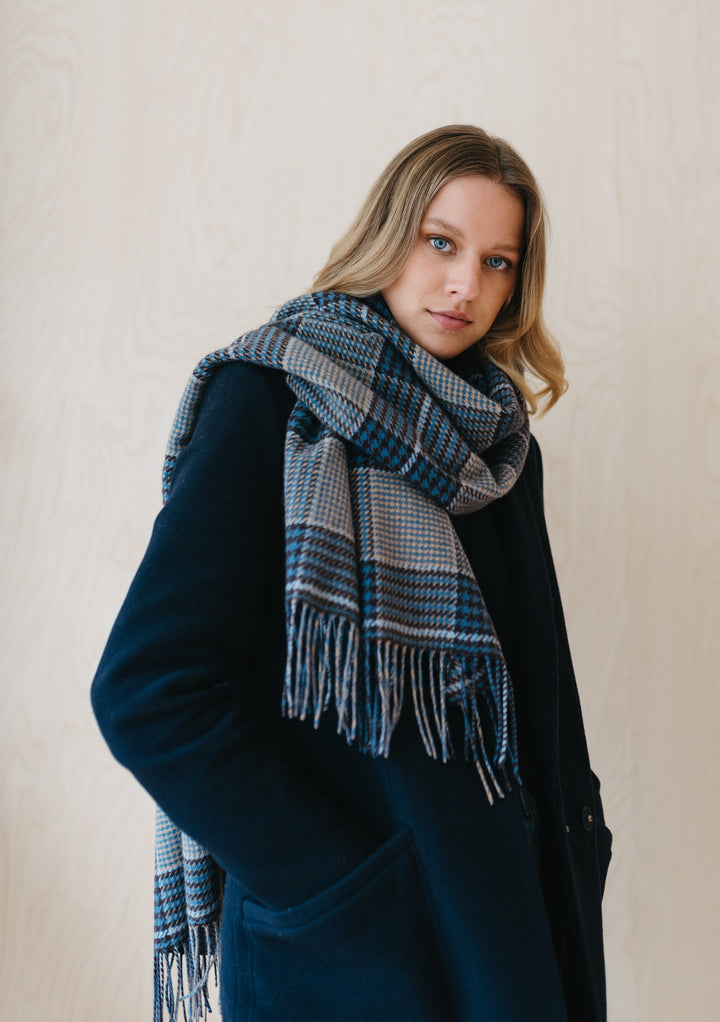 Lambswool Oversized Scarf in Brown Glen Check