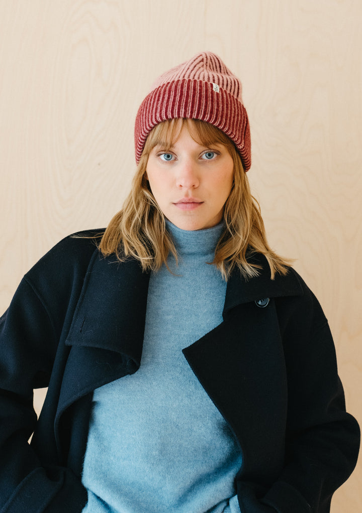 Bonnet bicolore en cachemire et mérinos rose