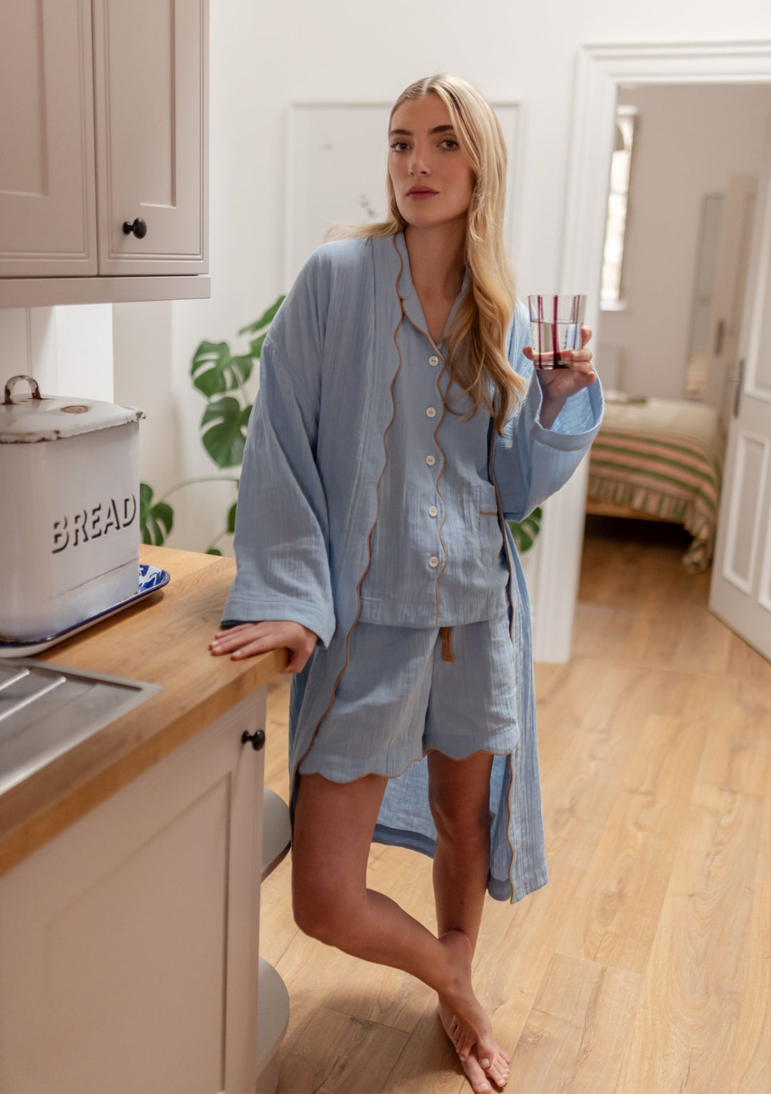 Pyjama en coton bleu pétoncle