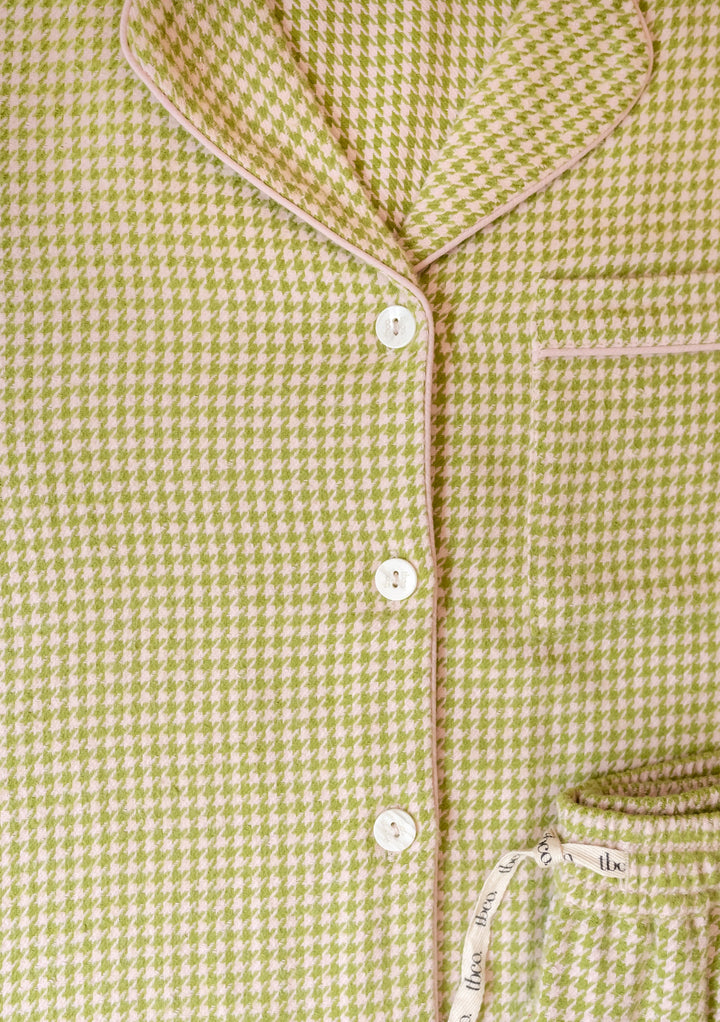 Baumwollpyjama mit olivgrünem Hahnentrittmuster