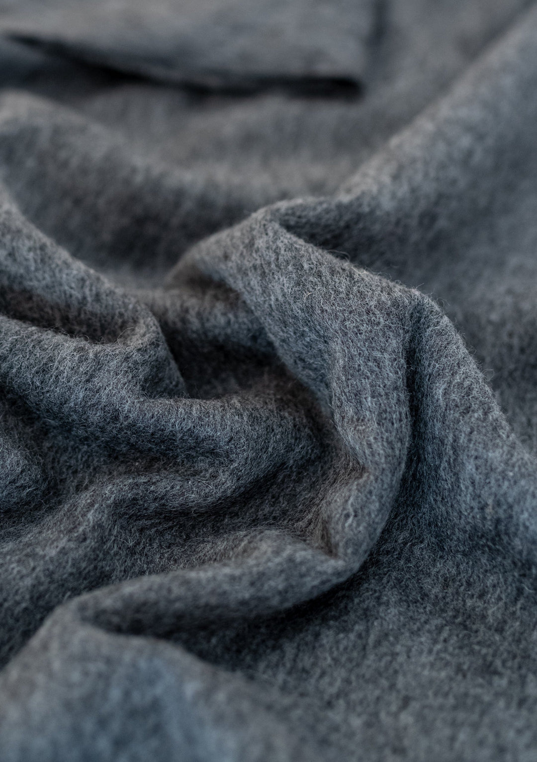 Lambswool Blanket in Charcoal Melange