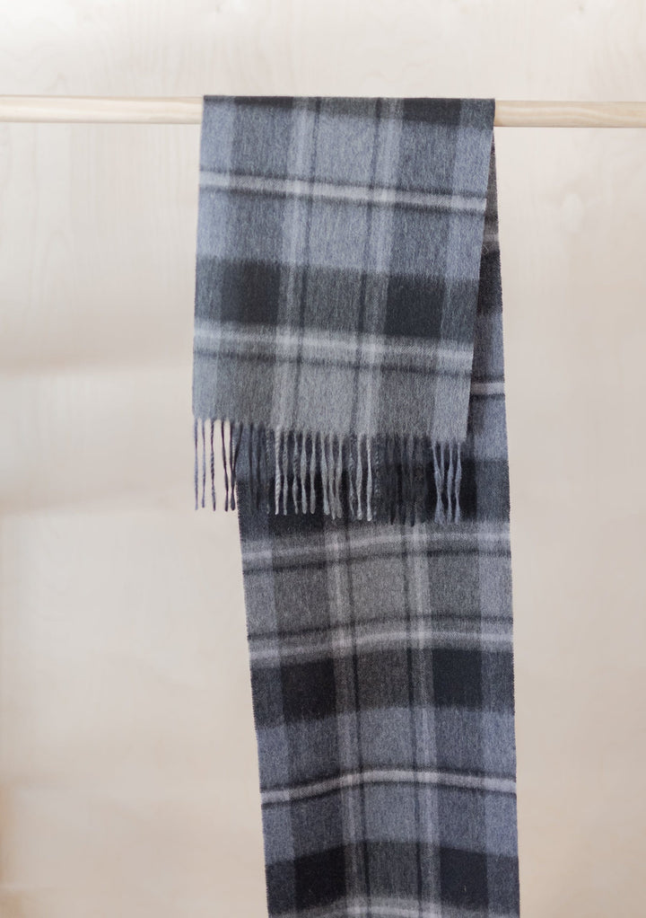 Men's Lambswool Scarf in Macrae Grey Tartan