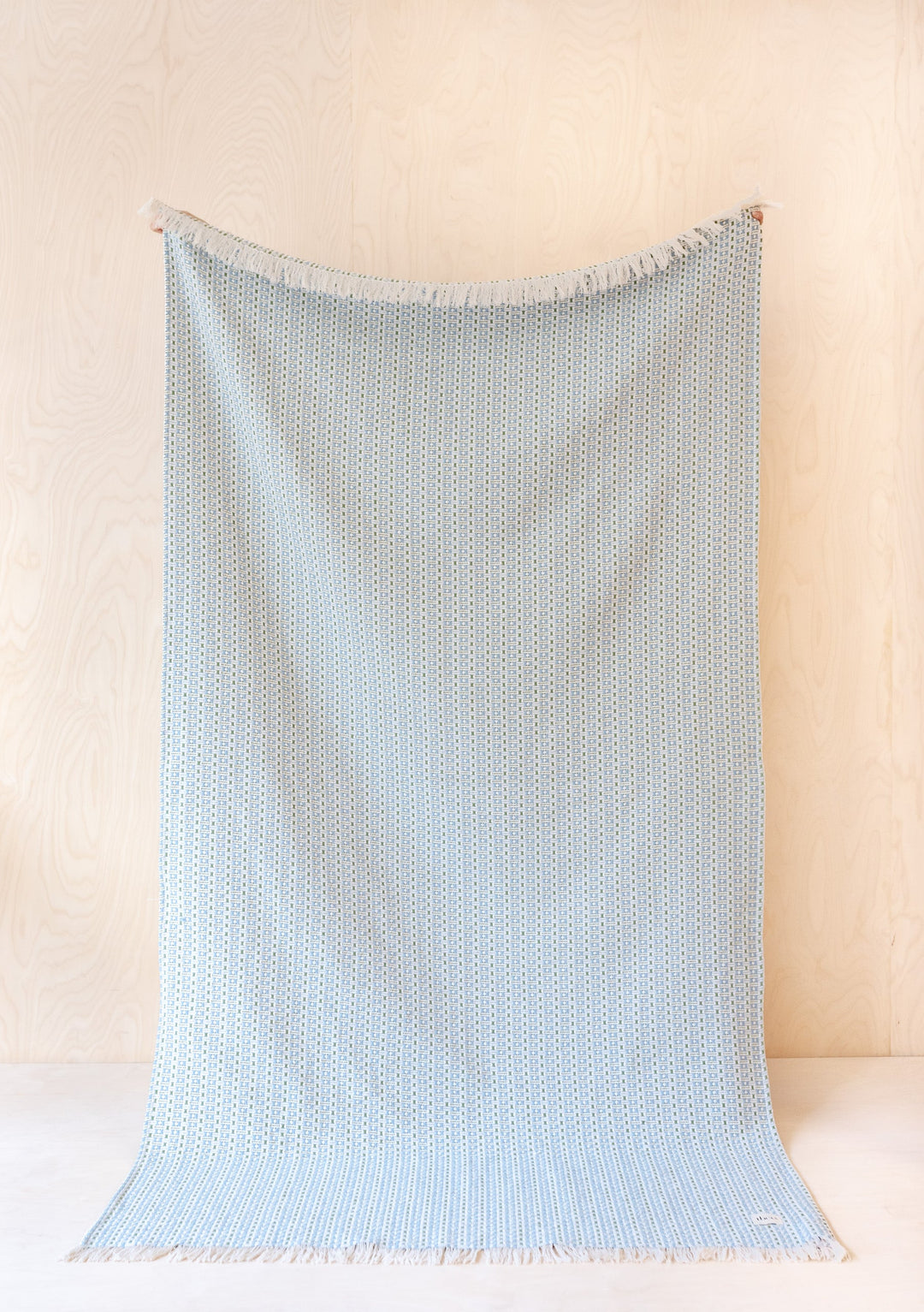 Sample Sale Cotton Throw in Green Geometric