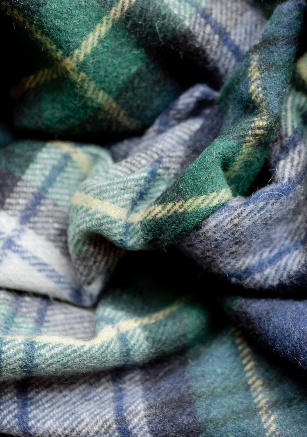 Recycled Wool Blanket in Gordon Dress Tartan