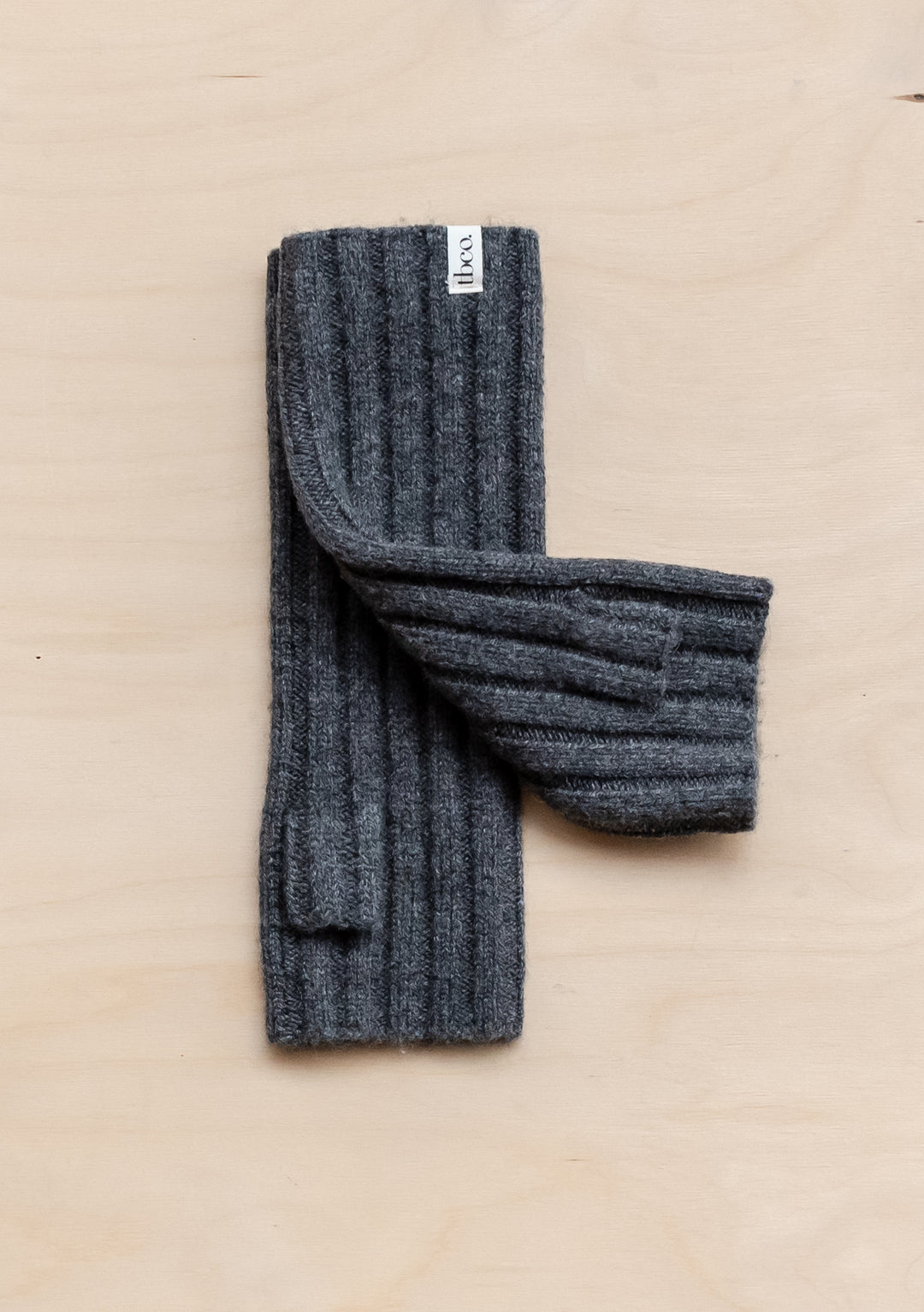 Cashmere & Merino Wrist Warmers in Charcoal Melange