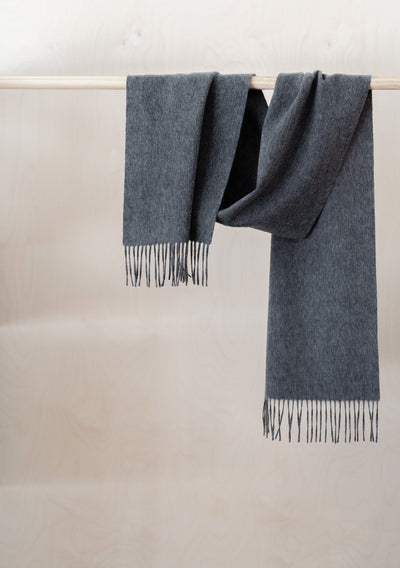 Lambswool Scarf in Slate Houndstooth