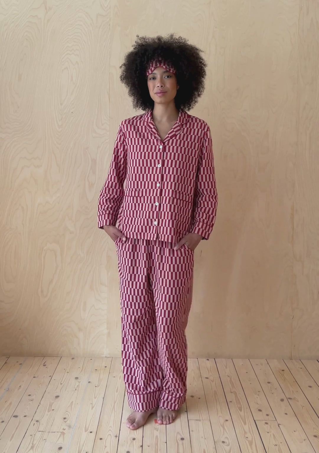 Baumwoll-Pyjama mit rosa Schachbrettmuster